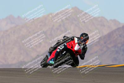 media/Oct-08-2022-SoCal Trackdays (Sat) [[1fc3beec89]]/Turn 9 (1pm)/